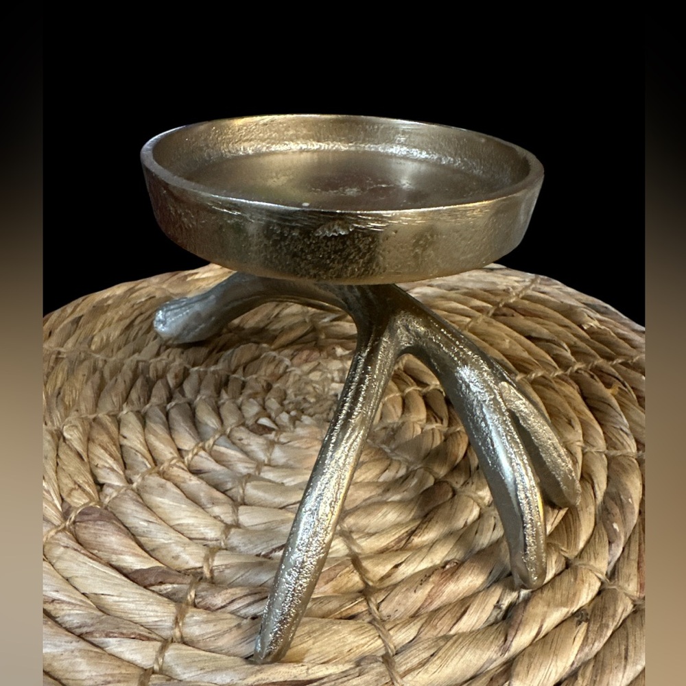 LOVELY STURDY METAL STAND - Picture 3 of 4
